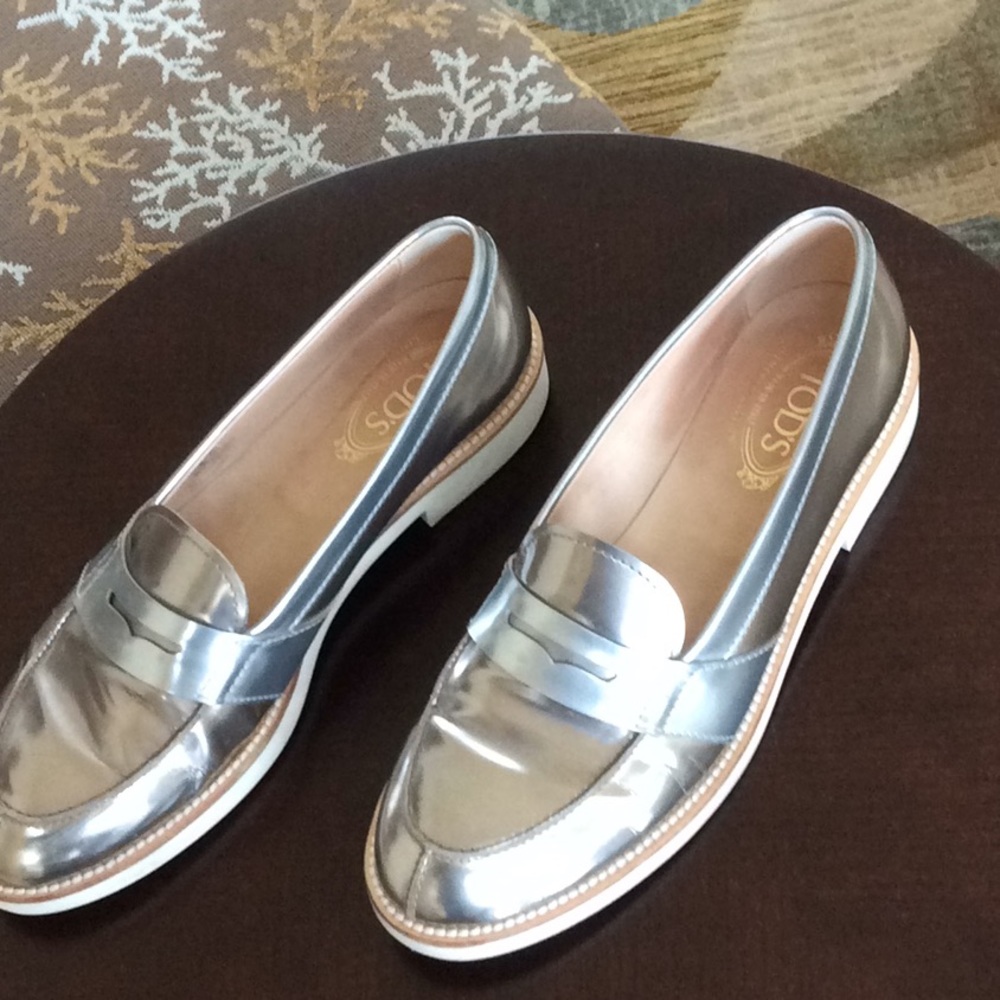 Tod’s loafer